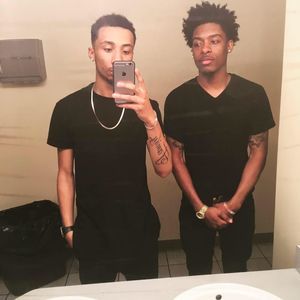 Meet your Posher, Travys